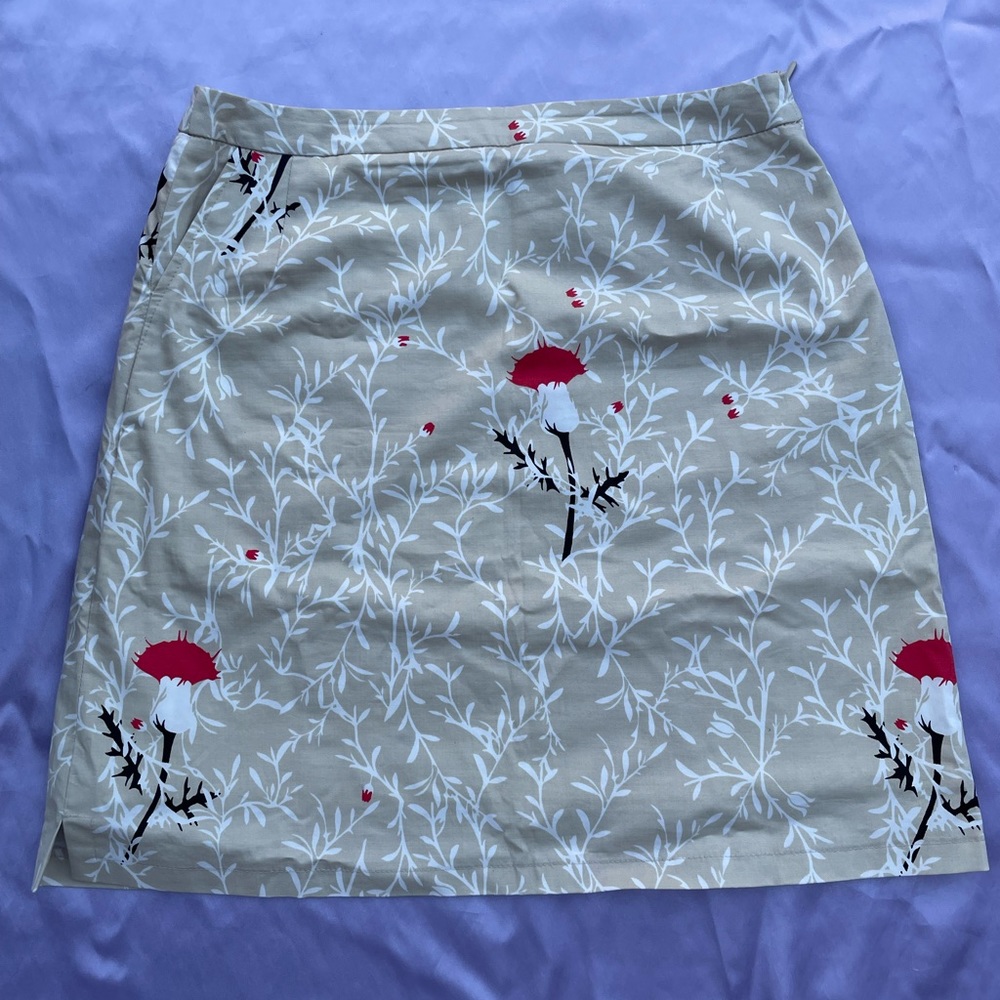 Authentic Burberry Tan Floral Skirt Size 4